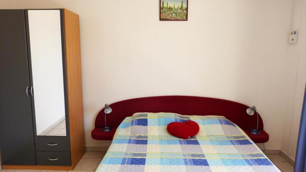 Beach Apartments Nemira Omiš Exteriér fotografie