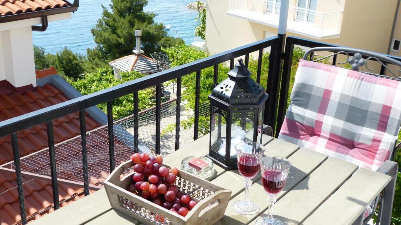Beach Apartments Nemira Omiš Exteriér fotografie