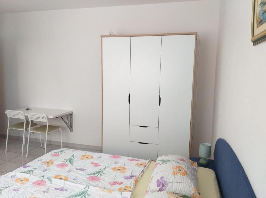 Beach Apartments Nemira Omiš Exteriér fotografie